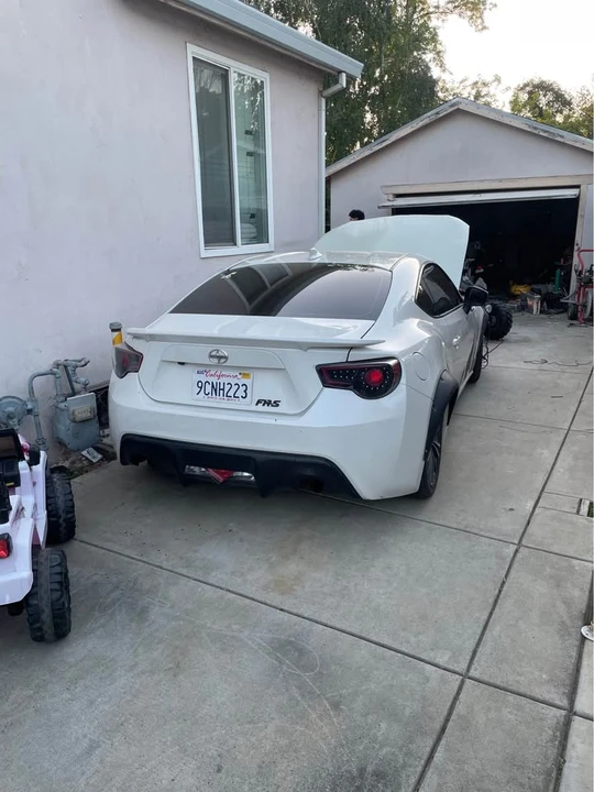 2016 Scion FR-S - Image 5 of 5