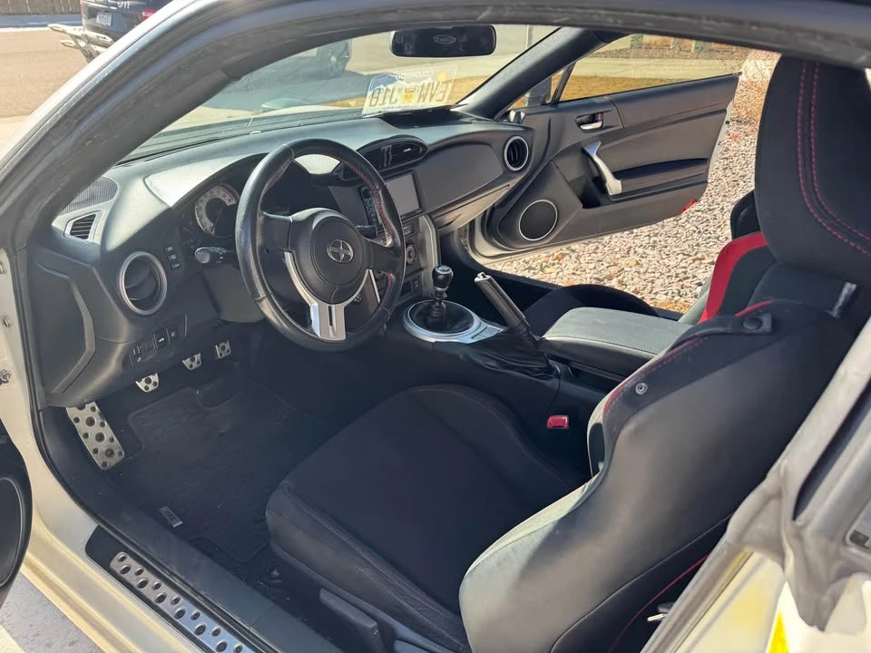 2016 Scion FR-S - Image 2 of 3