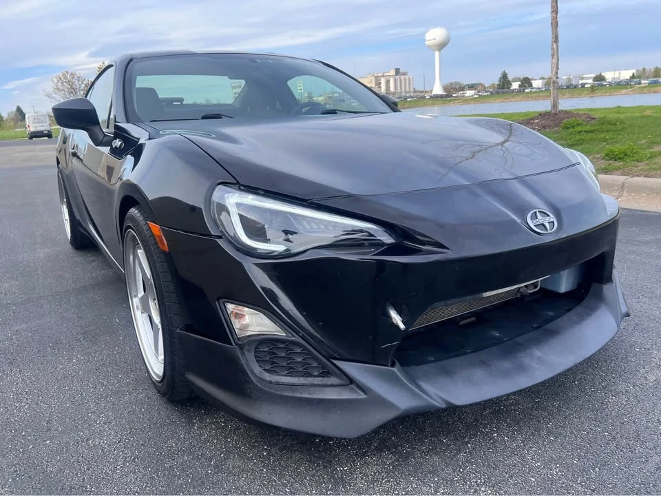 2016 Scion FR-S - Image 11 of 13