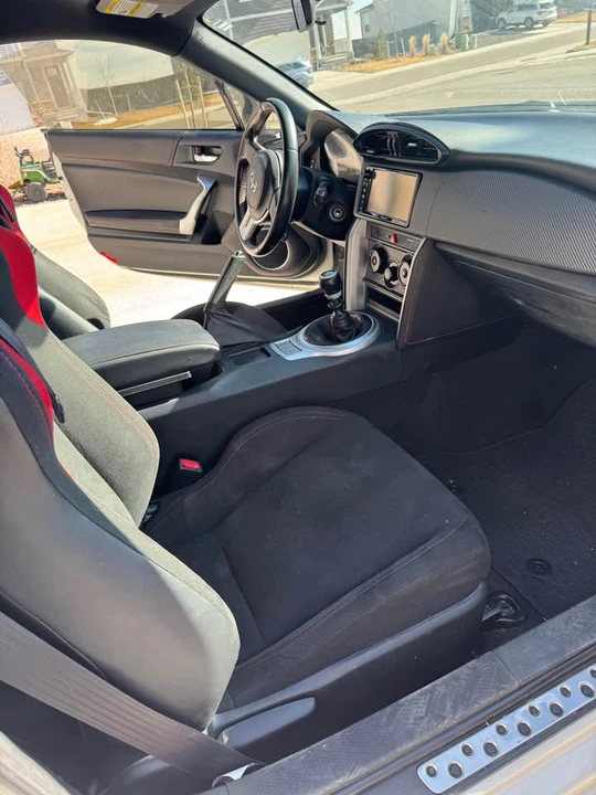 2016 Scion FR-S - Image 3 of 3