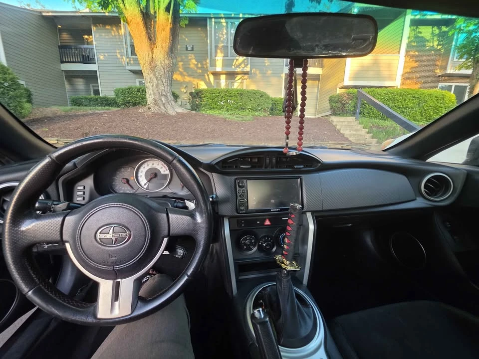2016 Scion FR-S - Image 8 of 10