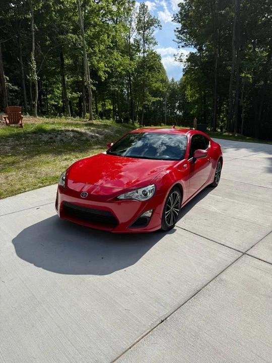2016 Scion FR-S - Image 2 of 6