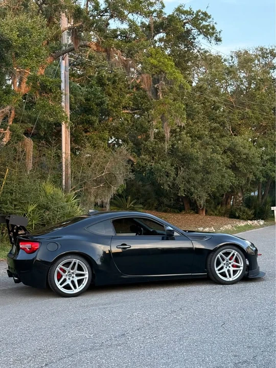 2016 Scion FR-S - Image 9 of 15