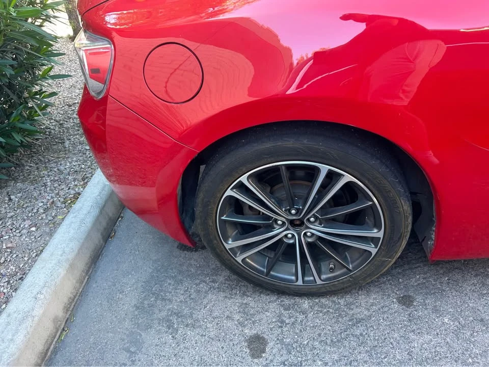 2016 Scion FR-S - Image 11 of 18