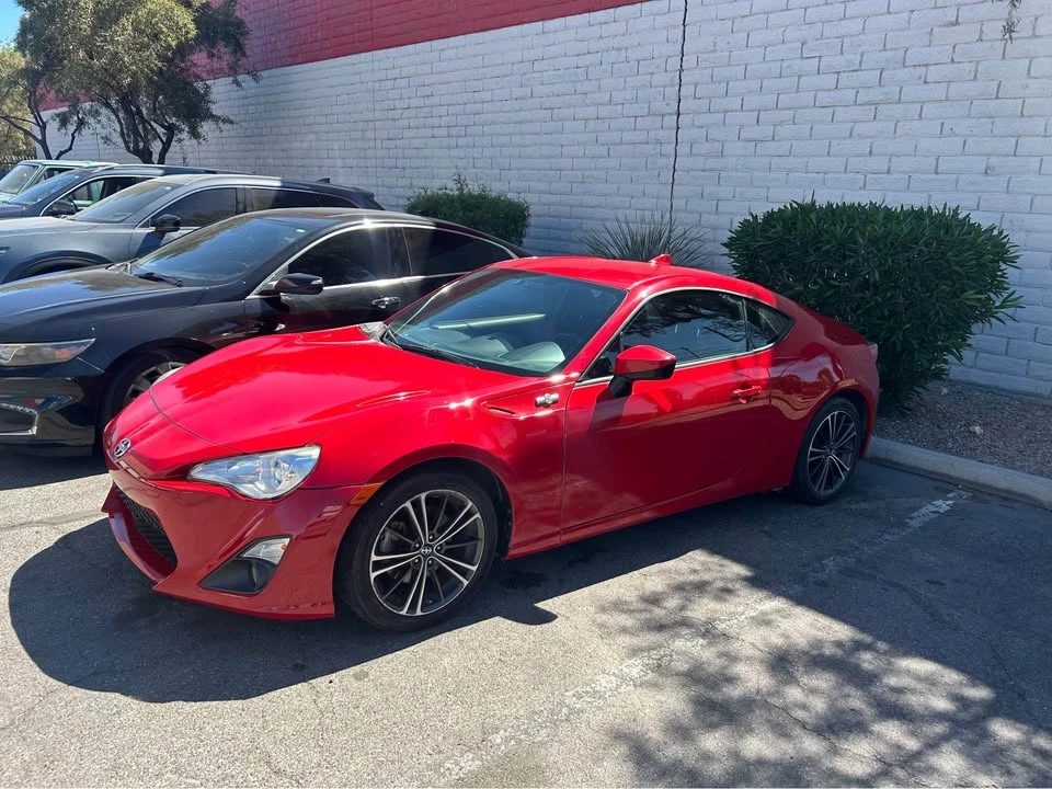2016 Scion FR-S - Image 5 of 18