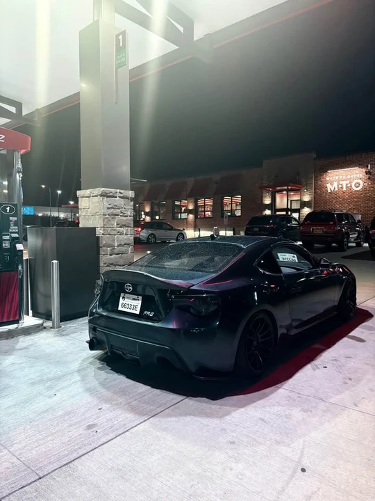 2016 Scion FR-S - Image 3 of 8