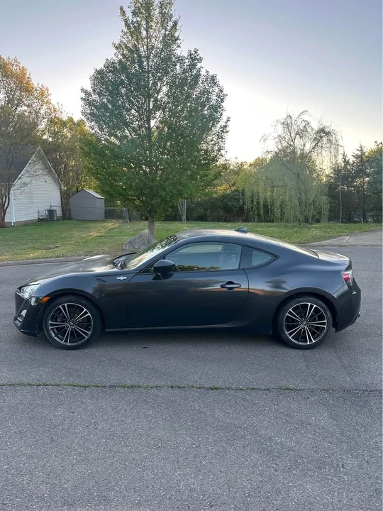 2016 Scion FR-S - Image 4 of 10