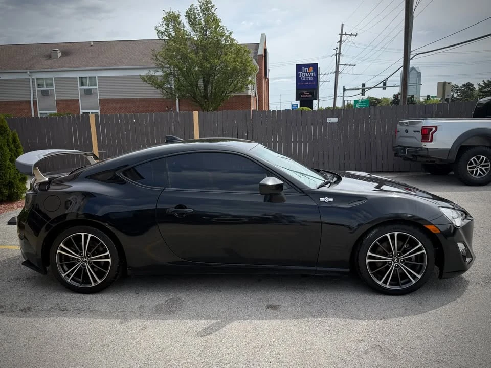 2016 Scion FR-S - Image 5 of 14