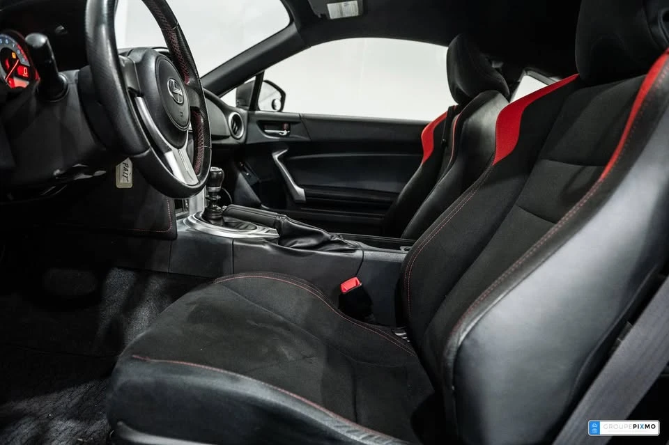 2016 Scion FR-S - Image 6 of 10