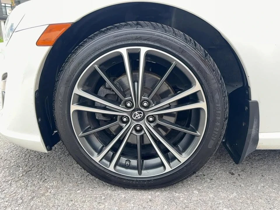 2016 Scion FR-S - Image 6 of 10