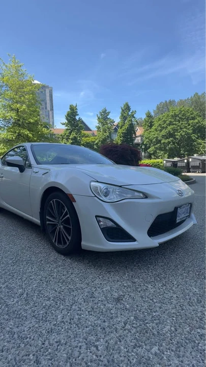 2016 Scion FR-S - Image 4 of 5