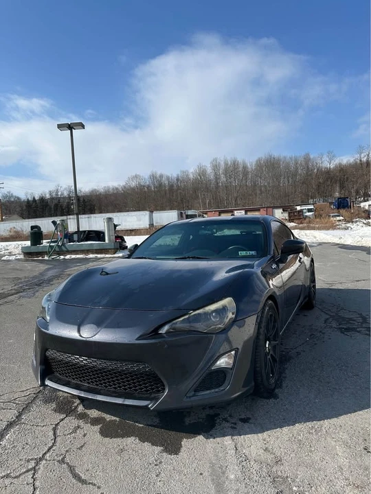 2016 Scion FR-S - Image 2 of 13