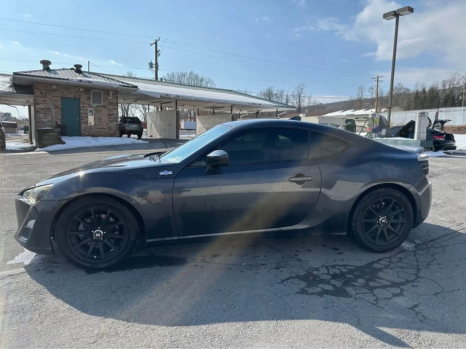 2016 Scion FR-S - Image 5 of 13