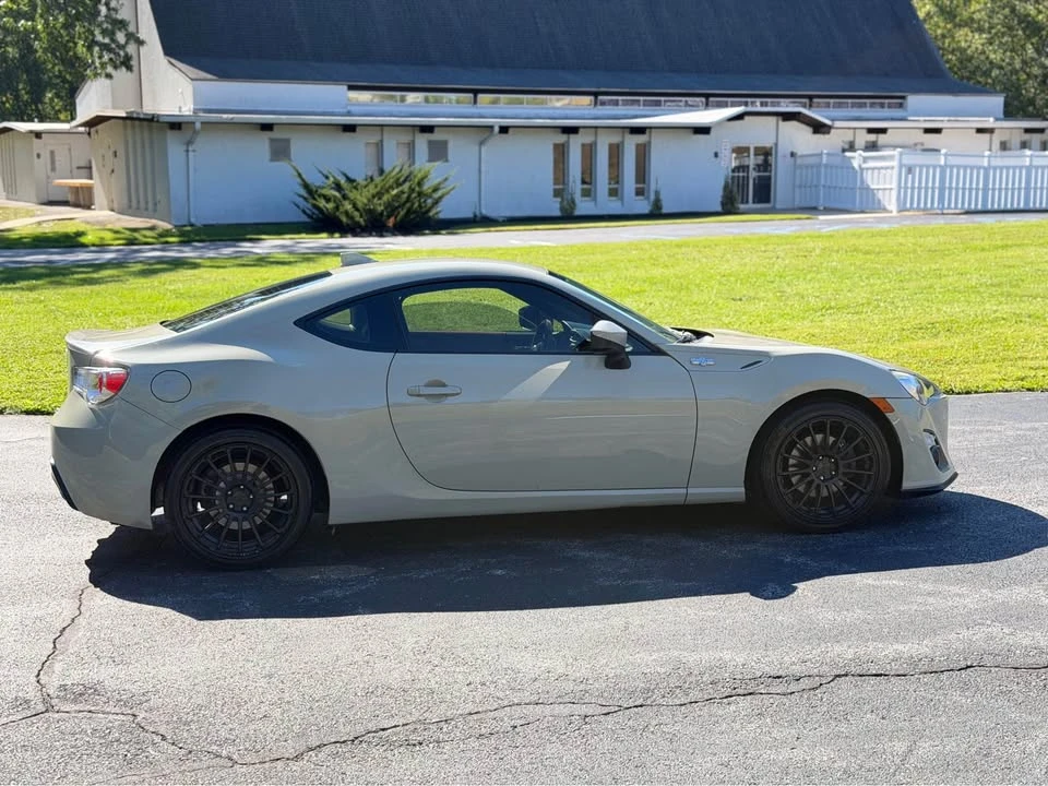 2016 Scion FR-S - Image 6 of 14