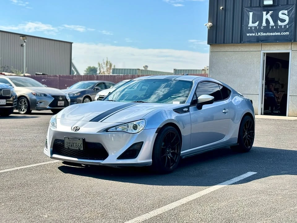 2016 Scion FR-S - Image 3 of 14