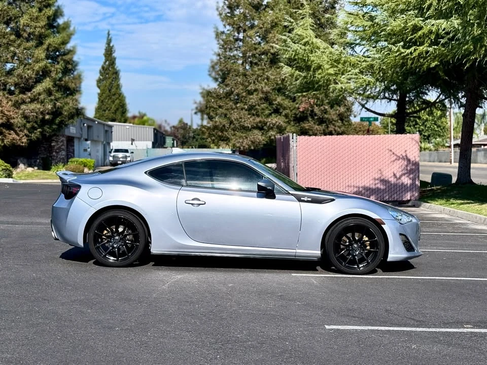 2016 Scion FR-S - Image 2 of 14
