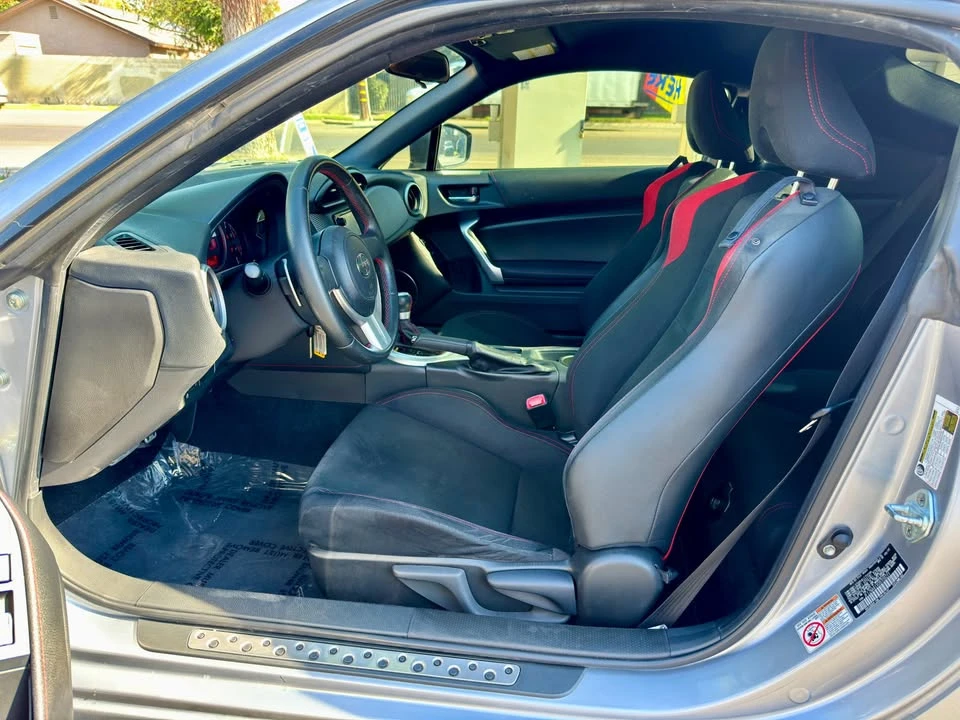 2016 Scion FR-S - Image 7 of 14