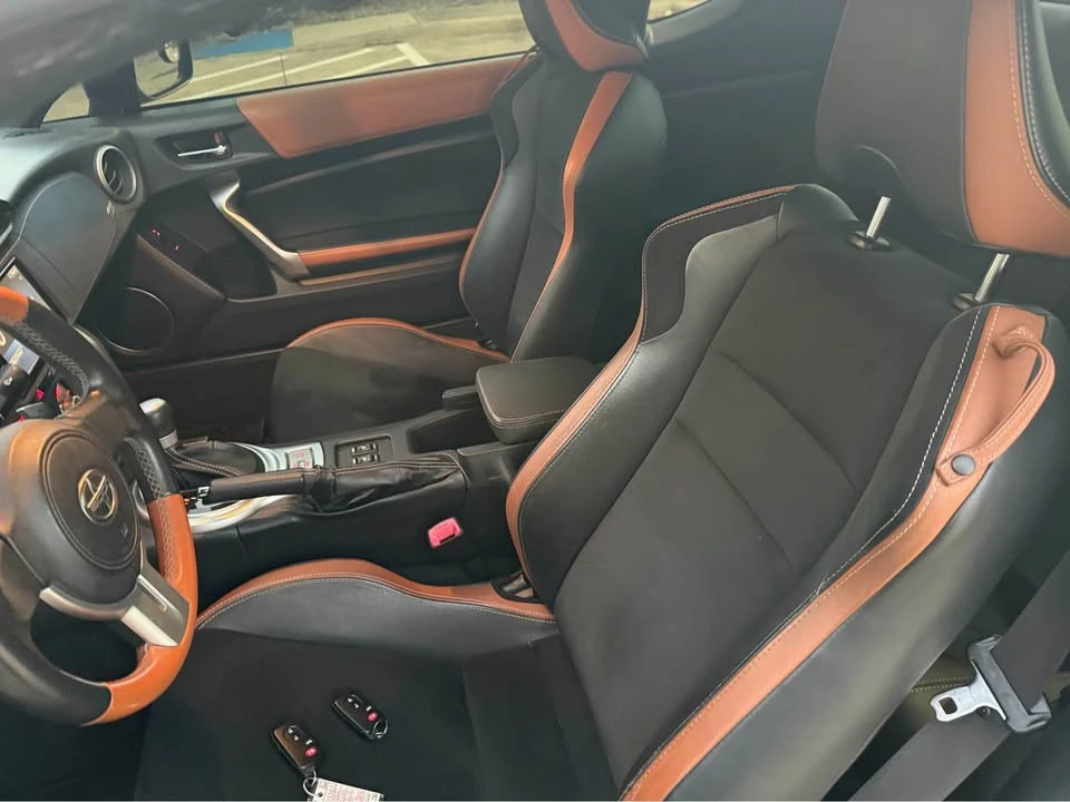 2016 Scion FR-S - Image 11 of 15