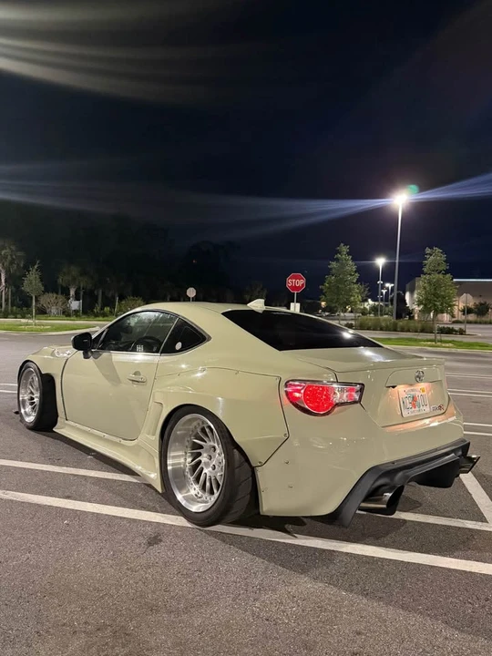 2016 Scion FR-S - Image 4 of 15
