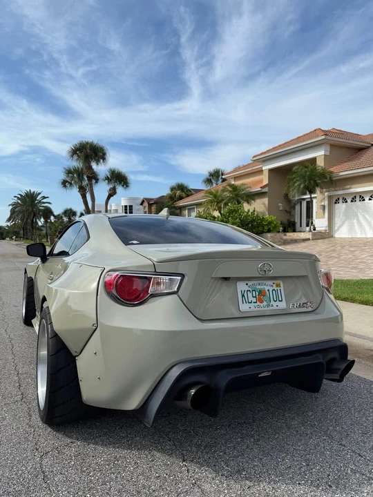 2016 Scion FR-S - Image 10 of 15