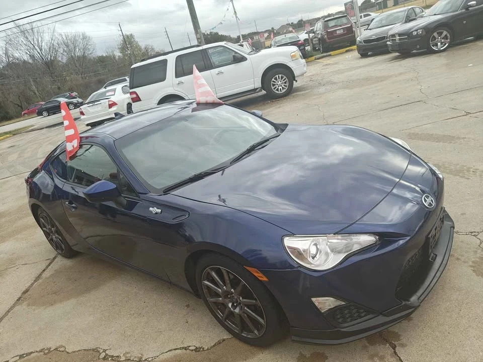 2016 Scion FR-S - Image 4 of 13