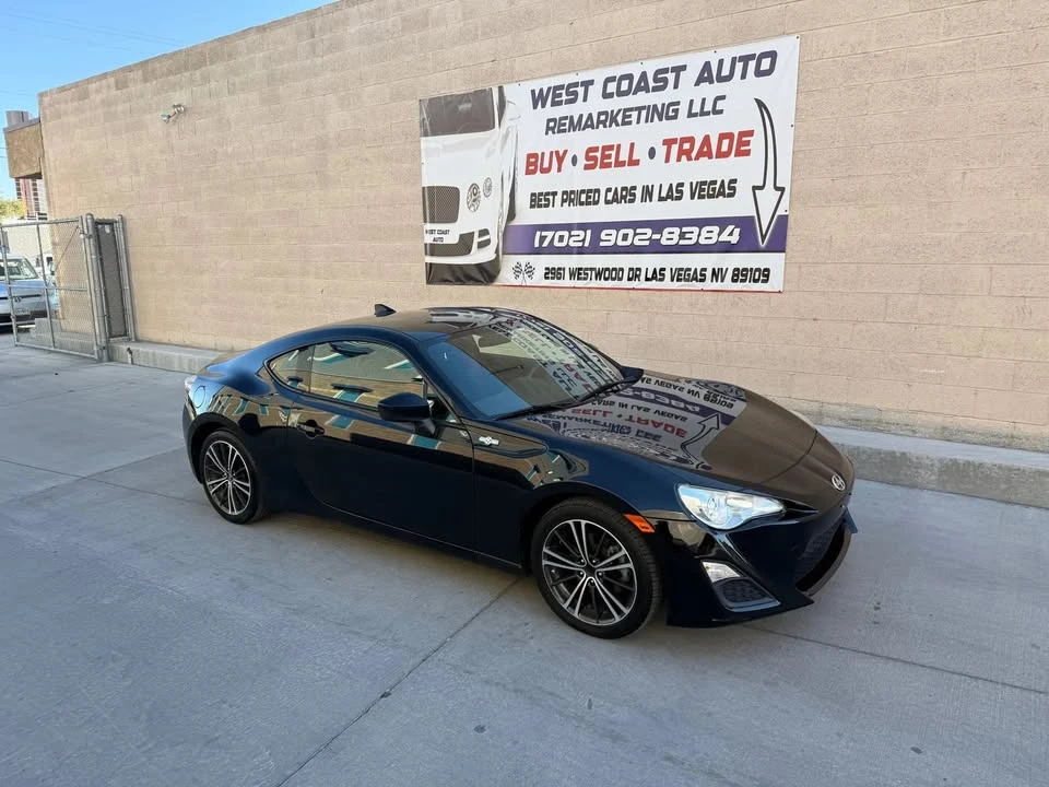 2016 Scion FR-S - Image 2 of 18