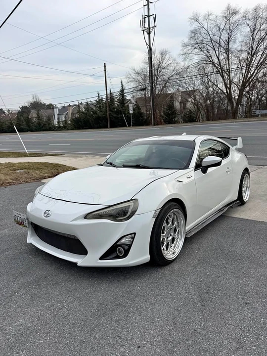 2016 Scion FR-S - Image 2 of 19