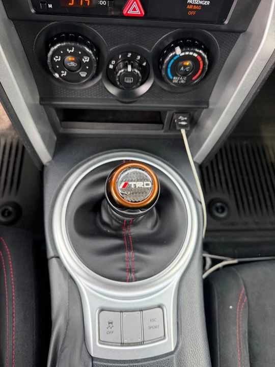 2016 Scion FR-S - Image 18 of 19