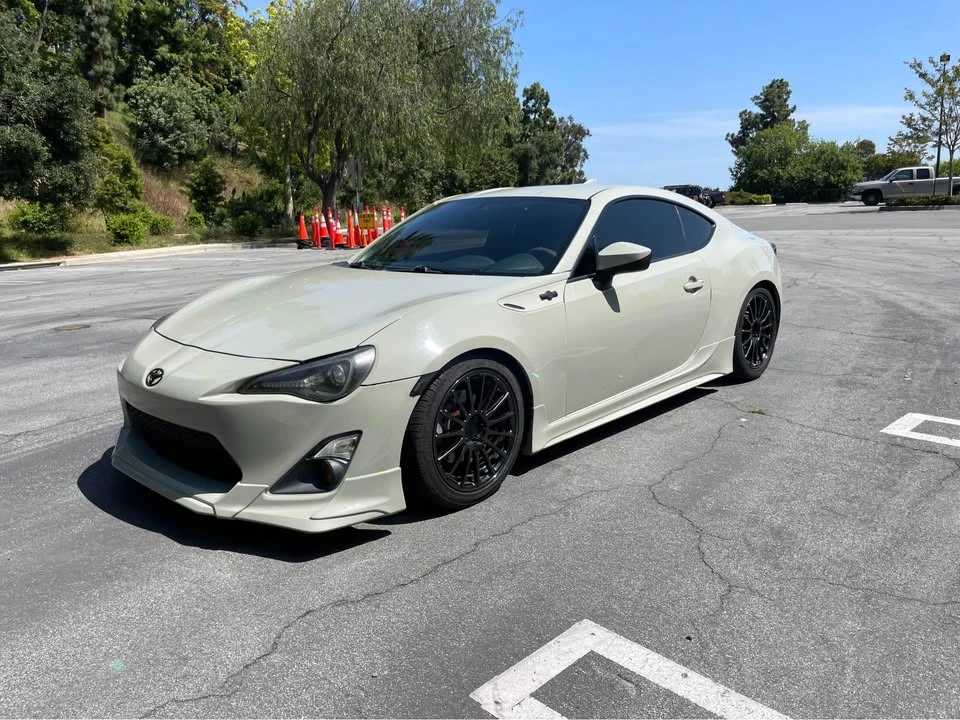 2016 Scion FR-S - Image 11 of 14