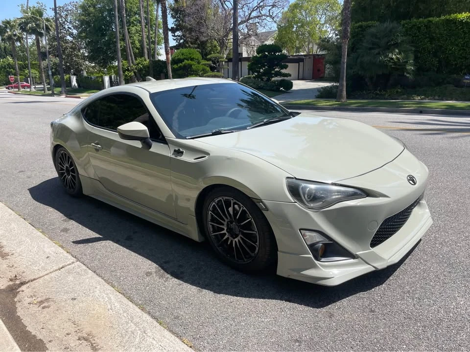 2016 Scion FR-S - Image 2 of 14