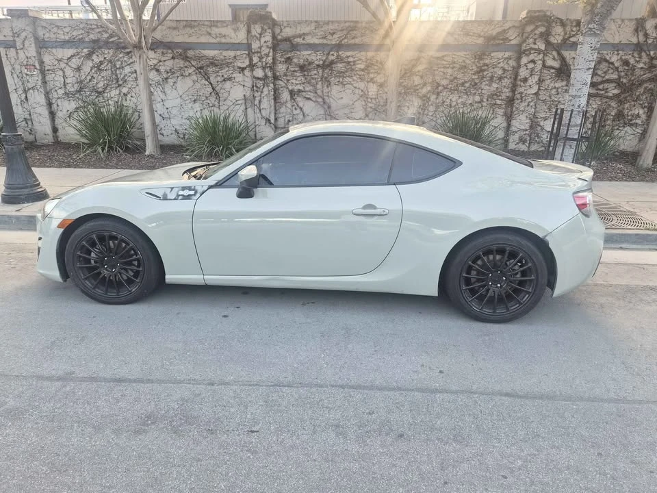2016 Scion FR-S - Image 2 of 5