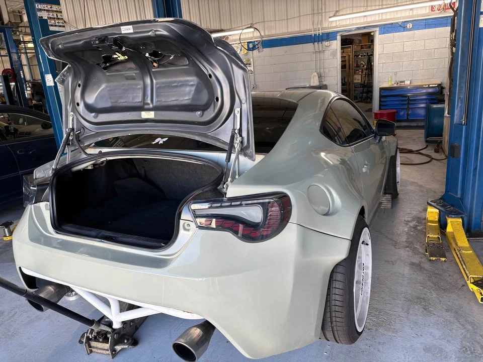 2016 Scion FR-S - Image 7 of 8
