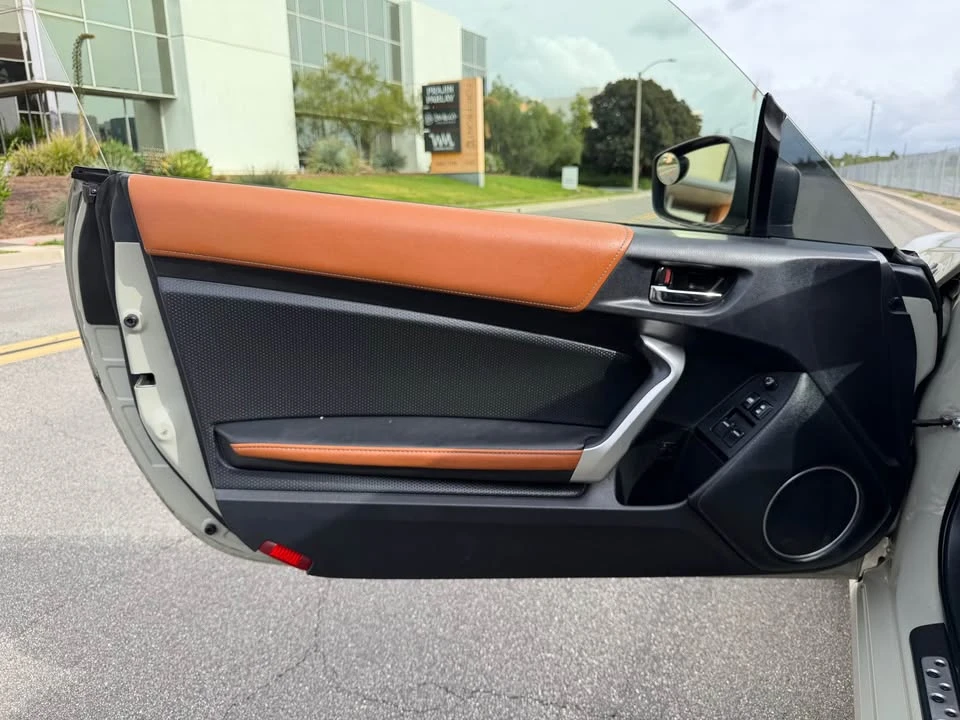 2016 Scion FR-S - Image 15 of 19