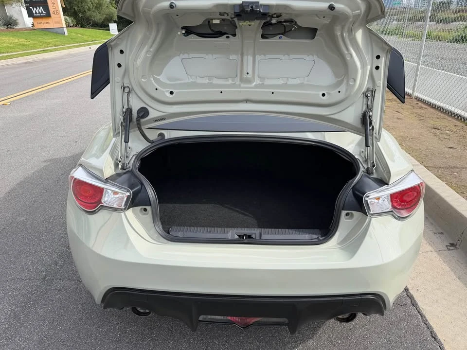 2016 Scion FR-S - Image 16 of 19