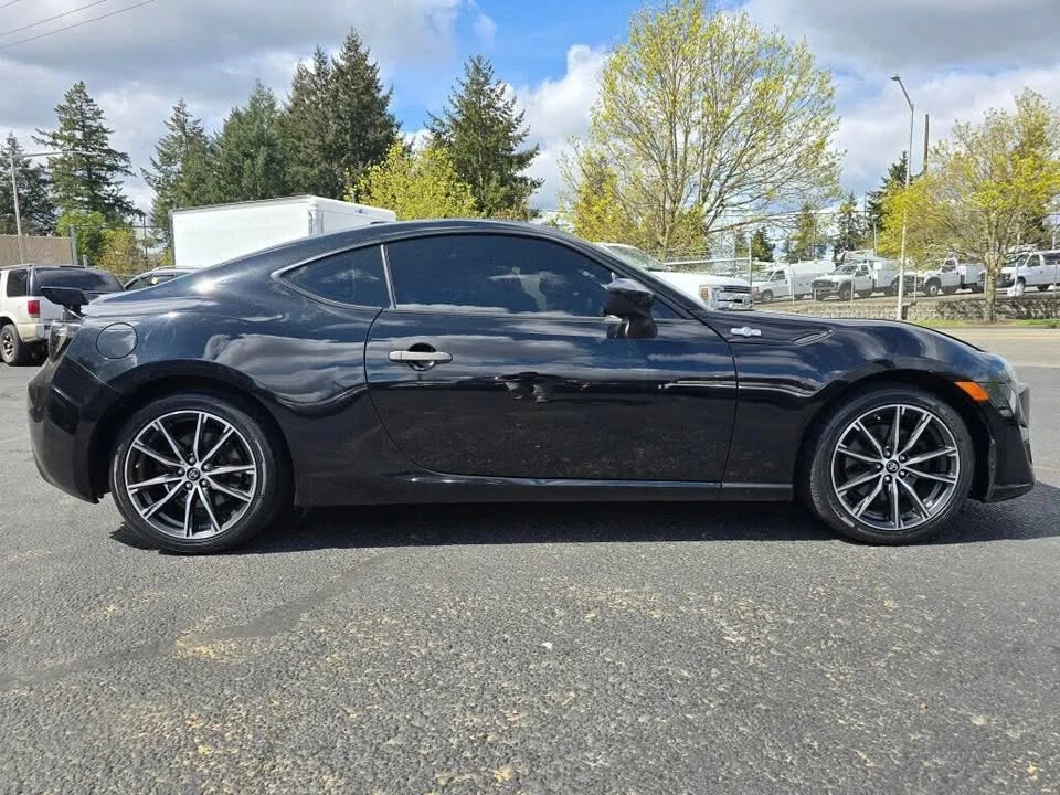2016 Scion FR-S - Image 6 of 18