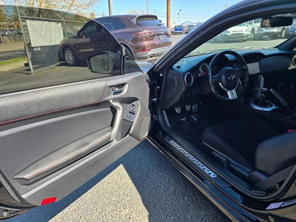 2016 Scion FR-S - Image 15 of 18
