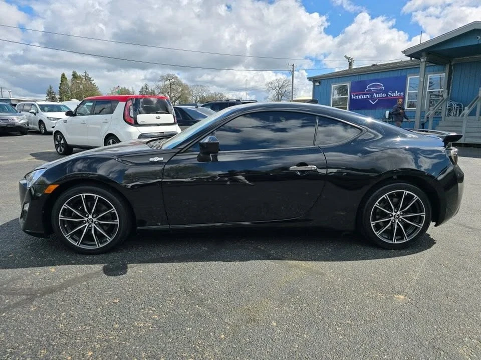 2016 Scion FR-S - Image 2 of 18
