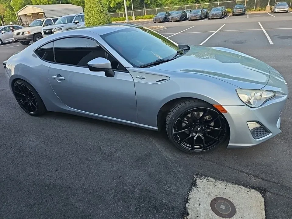 2016 Scion FR-S - Image 5 of 14