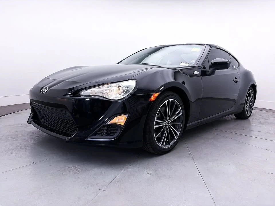 2016 Scion FR-S - Image 2 of 6