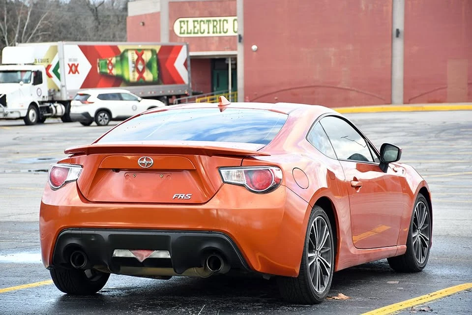 2016 Scion FR-S - Image 10 of 20