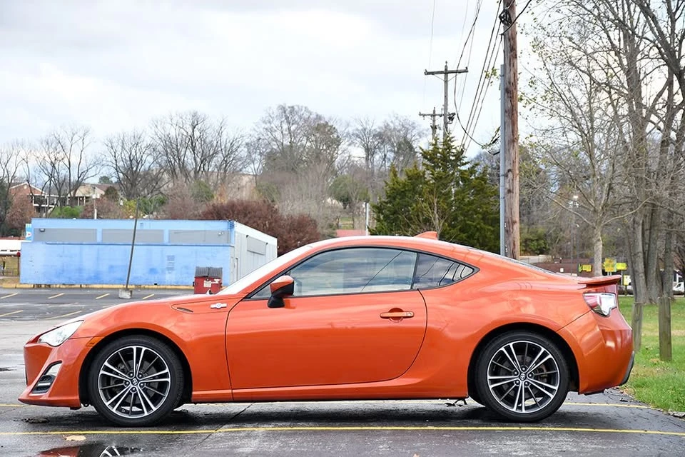 2016 Scion FR-S - Image 5 of 20
