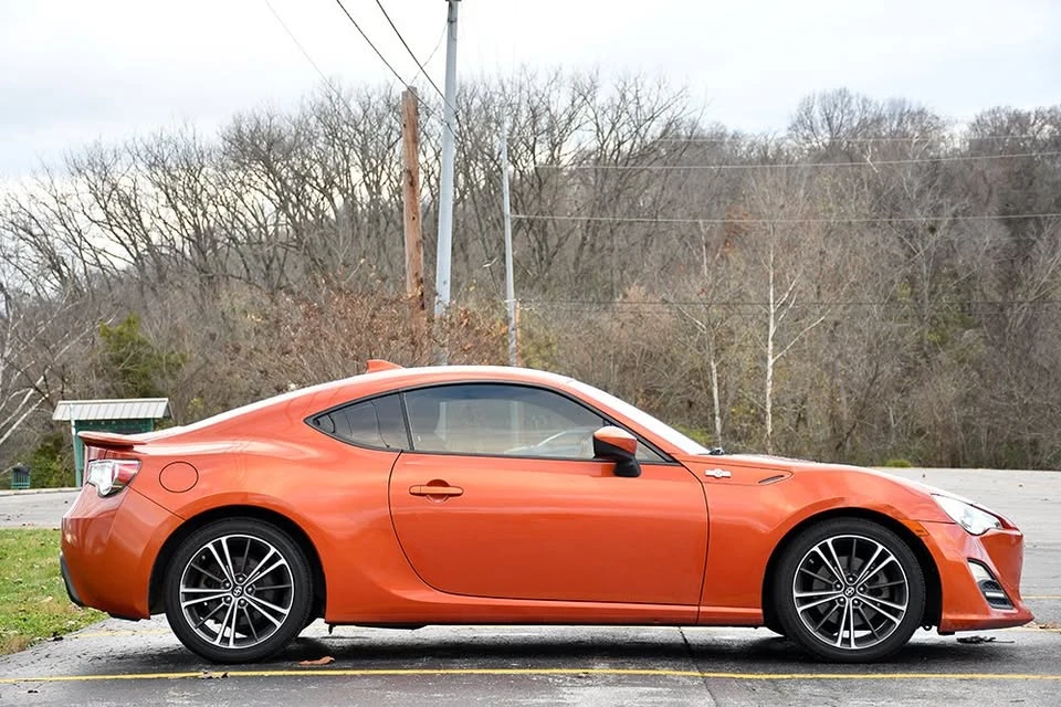 2016 Scion FR-S - Image 11 of 20