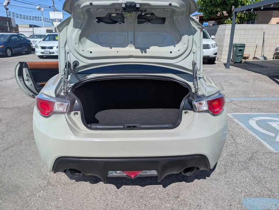 2016 Scion FR-S - Image 12 of 19