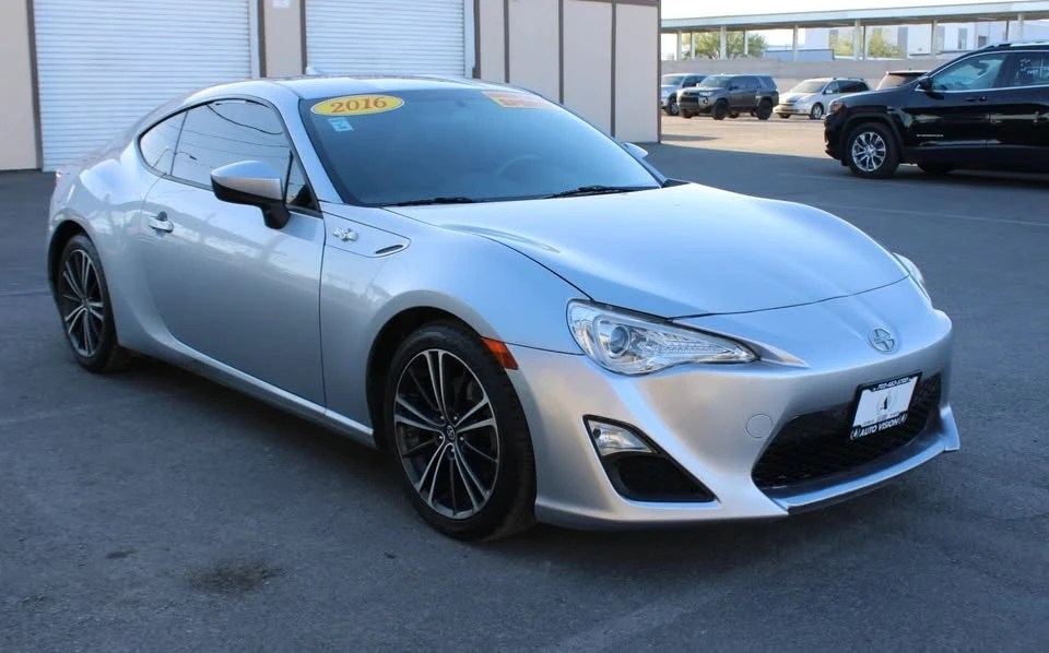 2016 Scion FR-S - Image 3 of 17