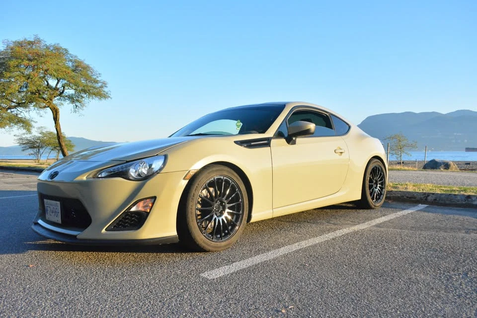 2016 Scion FR-S - Image 2 of 10
