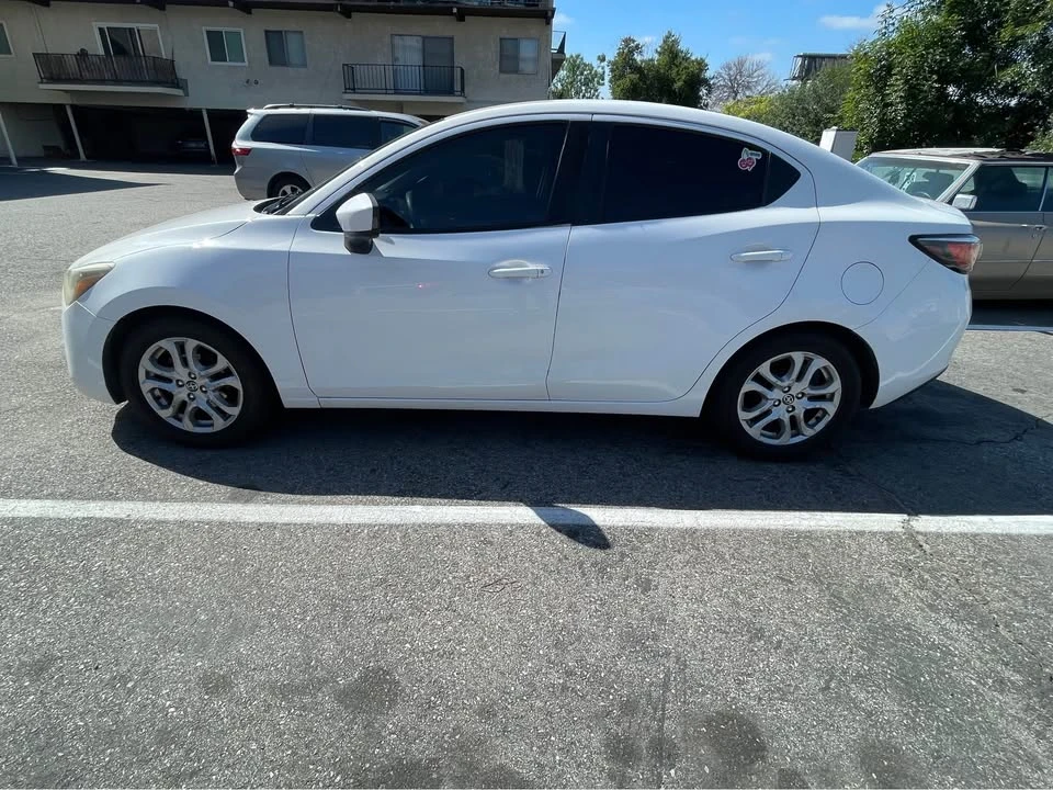 2016 Scion iA - Image 8 of 10