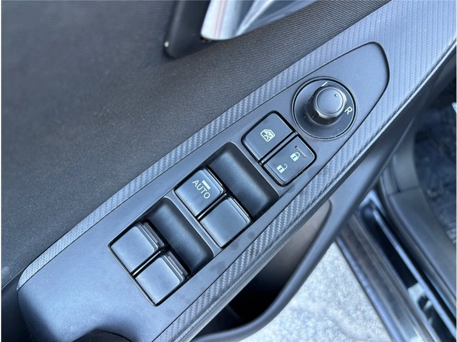 2016 Scion iA - Image 17 of 21