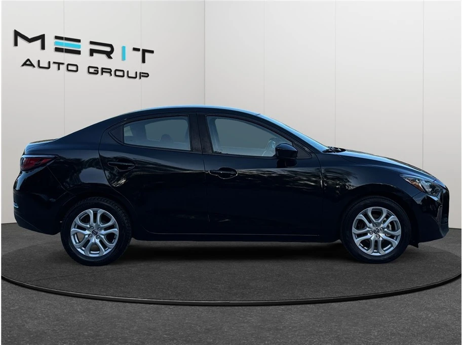 2016 Scion iA - Image 10 of 21