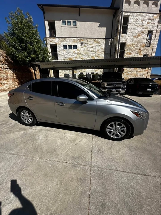 2016 Scion iA - Image 4 of 10
