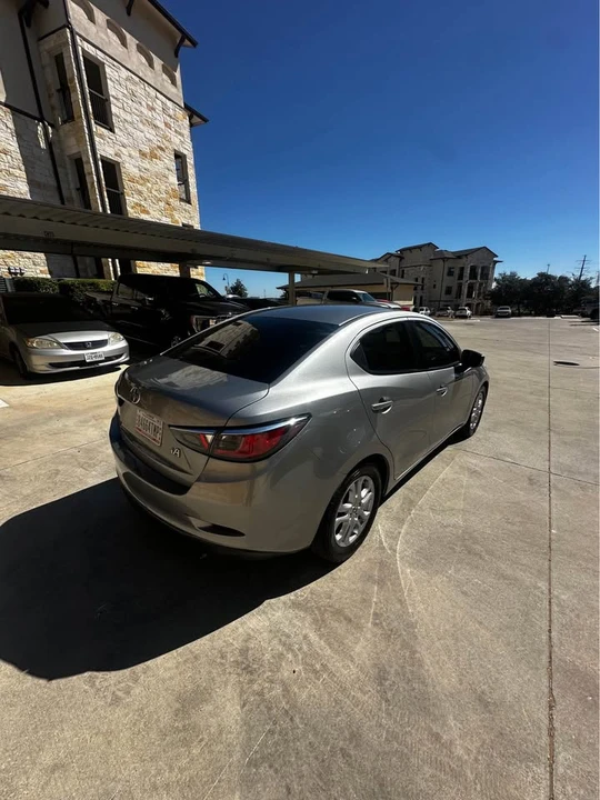 2016 Scion iA - Image 5 of 10